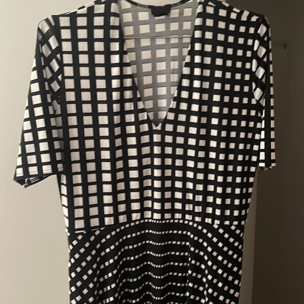 Agnes & Dora Austen Black & White Dress Large